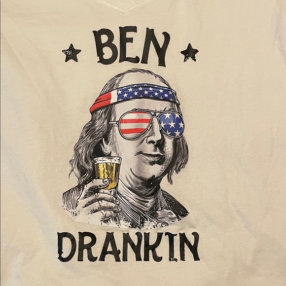 Old Navy white 4th of July  Tee - Picture 3 of 3